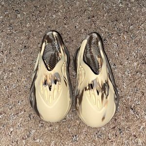Yeezy Size 4 Toddler - Gently Used